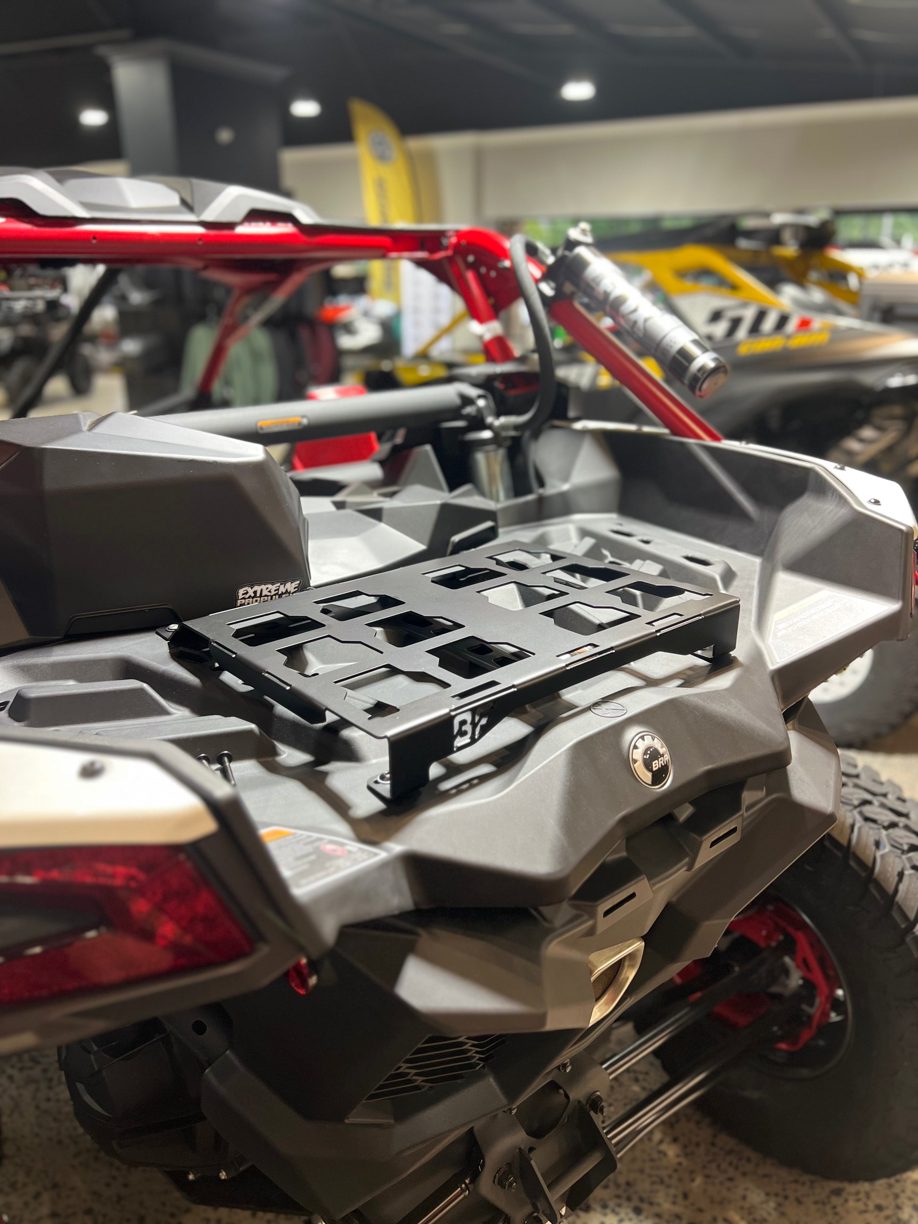 Shop Can am